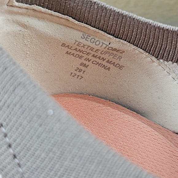 Easy Spirit e360 Women's Slip-On Shoes Ulta Lightweight Beige/Brown NEW - Picture 10 of 11